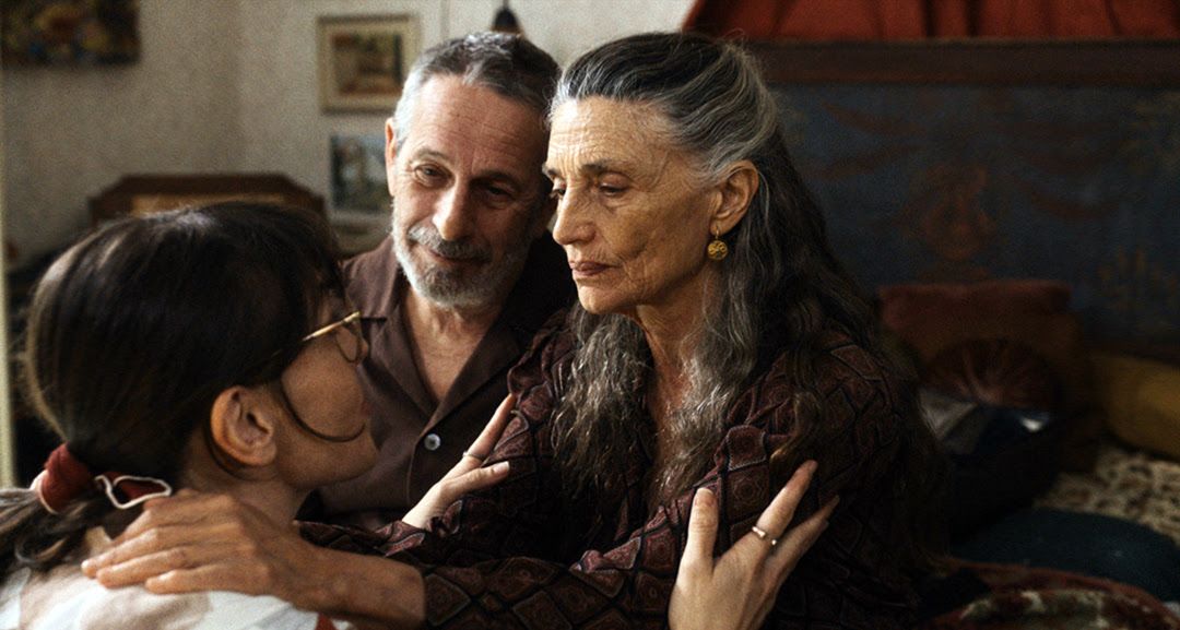 Polvo serán. angela molina