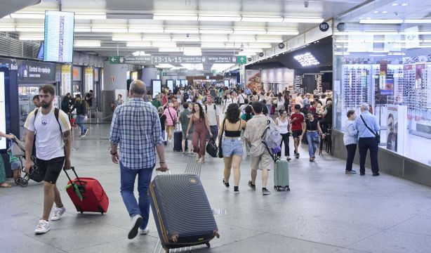 A la venta los billetes de los nuevos AVE directos entre Andalucía y Cataluña 