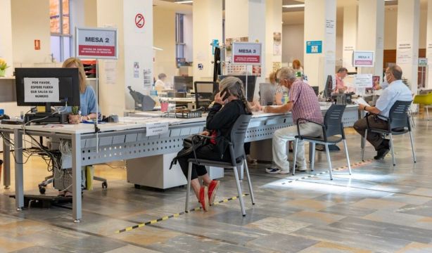 El Ingreso Mínimo Vital llega a menos de la mitad de la población potencialmente beneficiaria