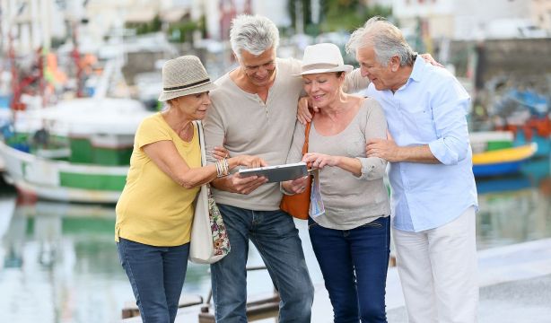 Un pilar esencial para el turismo: los sénior son los que más viajan y gastan