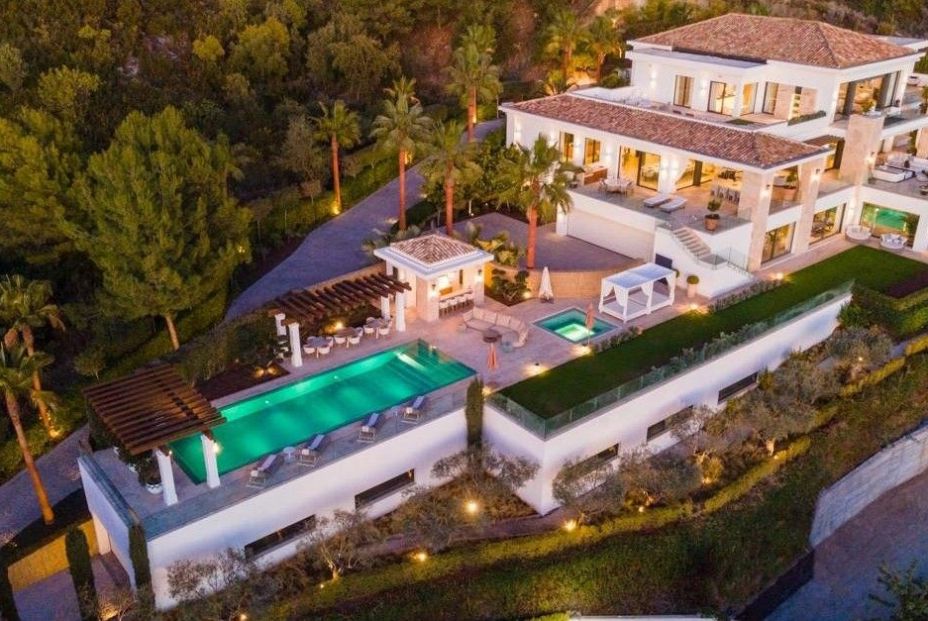 Así son las 5 casas más caras que están a la venta en España: hasta 35 millones de euros. Idealista. Así son las 5 casas más caras que están a la venta en España: hasta 35 millones de euros. Idealista.