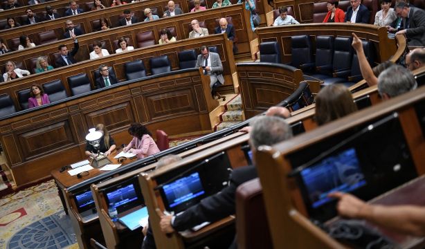 El Congreso abrirá un acceso desde la calle para que el público pueda acceder a tu tienda souvenirs