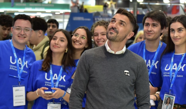 David Villa elige la Universidad Alfonso X el Sabio para acoger la sede de su academia de fútbol DV7