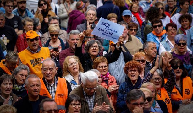 Miles de mayores saldrán a la calle el 1 de octubre en Barcelona por un "envejecimiento digno"