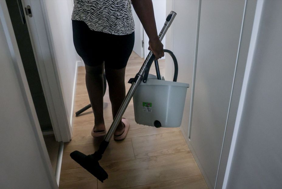 Nuevos derechos para empleadas de hogar: reconocimientos médicos gratuitos, evaluación de riesgos... Nuevos derechos para empleadas de hogar: reconocimientos médicos gratuitos, evaluación de riesgos...