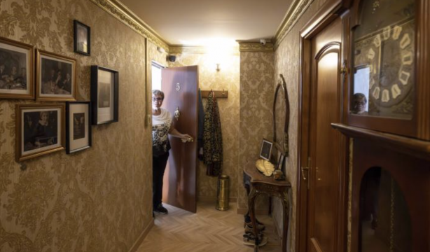 Siempre Acompañados, el programa que atiende a más de 2.200 personas mayores en situación de soledad