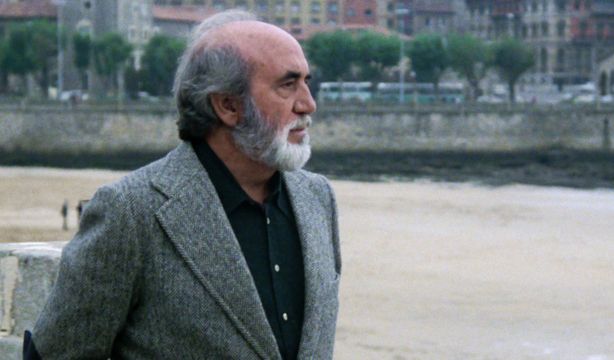 FlixOlé estrena la versión restaurada de 'Volver a empezar' de Garci, primer Oscar del cine español