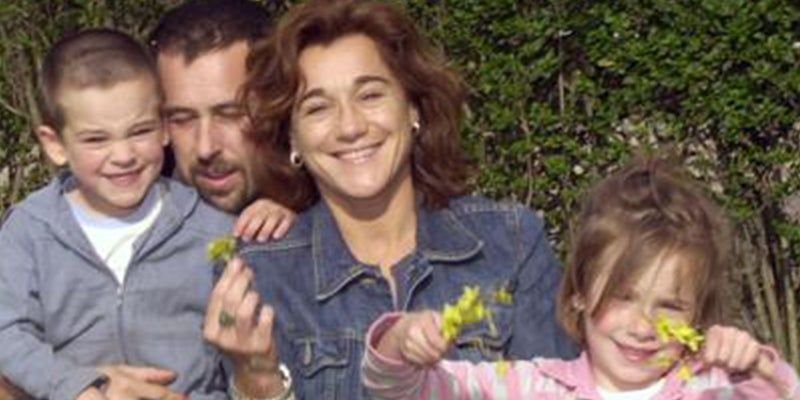 Blanca Fernández Ochoa con su hijos Blanca Fernández Ochoa con su hijos