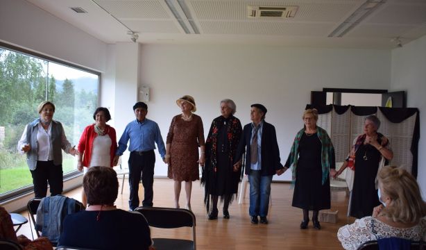 Cómo el teatro puede mejorar la salud mental de las personas con párkinson