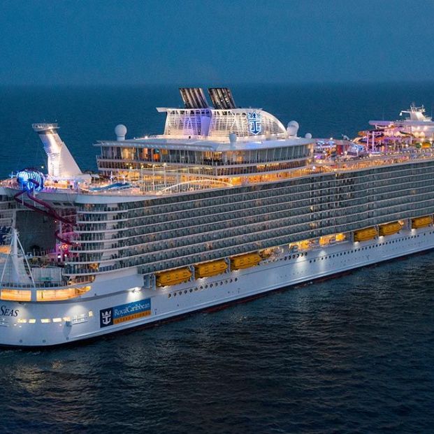 Symphony of the Seas en alta mar Symphony of the Seas en alta mar