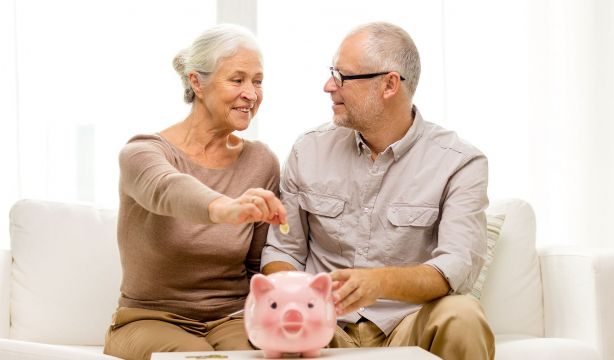 Casi la mitad de los mayores de 55 años no ahorra de cara a su jubilación (Bigstock)