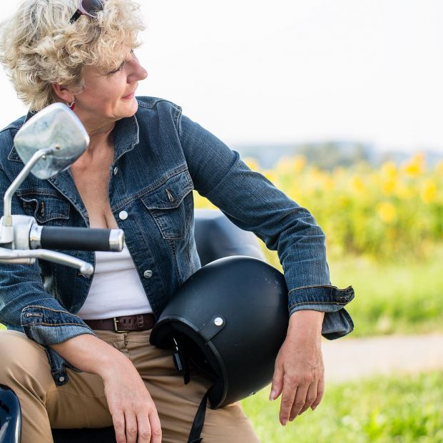 ¿Eres mayor de 65 y vas a conducir una moto? Sigue estos consejos y mantente seguro ¿Eres mayor de 65 y vas a conducir una moto? Sigue estos consejos y mantente seguro