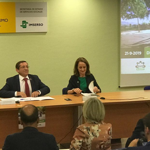 Mesa Día Mundial del Alzheimer 2019 Mesa Día Mundial del Alzheimer 2019