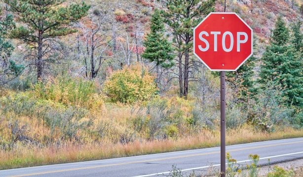 Estos son los radares STOP de la DGT que ya ponen multas de 200 euros