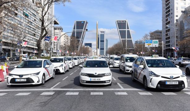 Los taxistas se suman a la huelga de transportes para exigir la jubilación anticipada