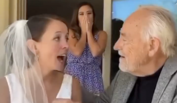 VÍDEO: Un hombre mayor con alzhéimer reconoce a su hija el día de su boda