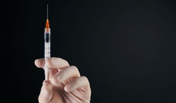 La OMS recuerda la necesidad de vacunación contra el COVID-19