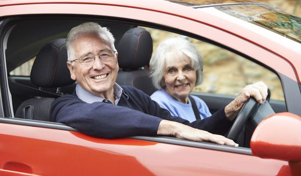 Este es el requisito para que no te quiten el carnet de conducir si tienes más de 65 años
