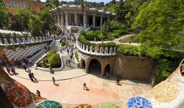 Barcelona subirá el precio de la entrada del Park Güell de los 10 a los 18 euros