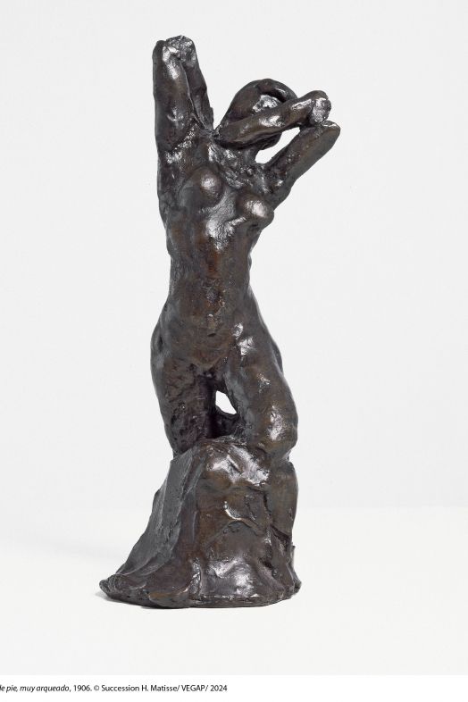 Henri Matisse. Desnudo de pie, muy arqueado, 1906. Bronce fundido a la cera perdida con pátina verde oscura. Donación de Marie Matisse al Estado francés para depósito en Museo Matisse de Niza, 1978. Museo de Orsay, París. © Succession H. Matisse/ VEGAP/ 2024. Henri Matisse. Desnudo de pie, muy arqueado, 1906. Bronce fundido a la cera perdida con pátina verde oscura. Donación de Marie Matisse al Estado francés para depósito en Museo Matisse de Niza, 1978. Museo de Orsay, París. © Succession H. Matisse/ VEGAP/ 2024.