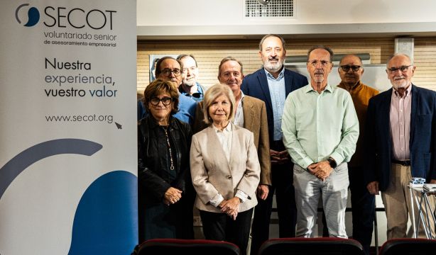 'De la FP al puesto de trabajo': voluntarios sénior ayudan a jóvenes a lograr un empleo (SECOT)