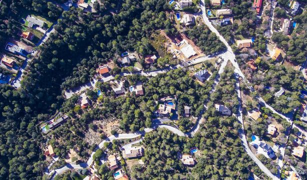 Estas son las 10 ciudades españolas con más renta per cápita, según Fedea