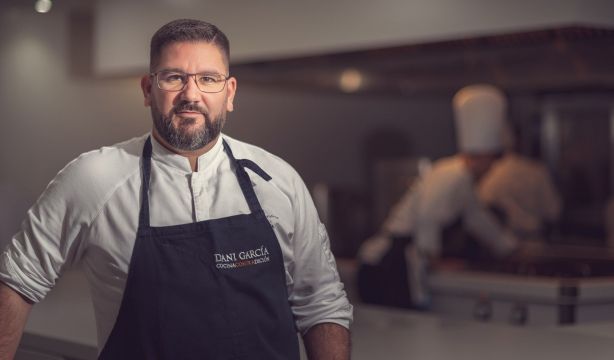 El truco de Dani García para que la mayonesa casera no se corte y salga perfecta