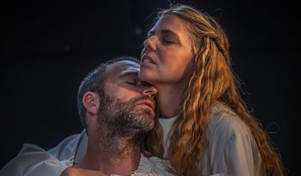 Don Juan Tenorio llega al Fernán Gómez de la mano de Manuela Velasco y Carles Francino