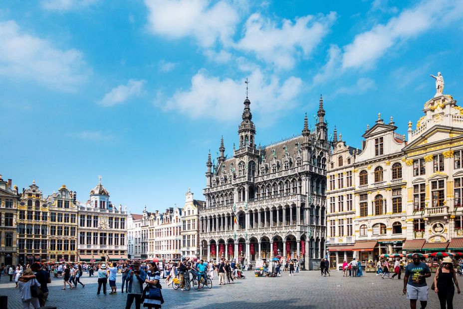 Descubre Europa con Mundosenior: los mejores circuitos y mercadillos navideños Descubre Europa con Mundosenior: los mejores circuitos y mercadillos navideños