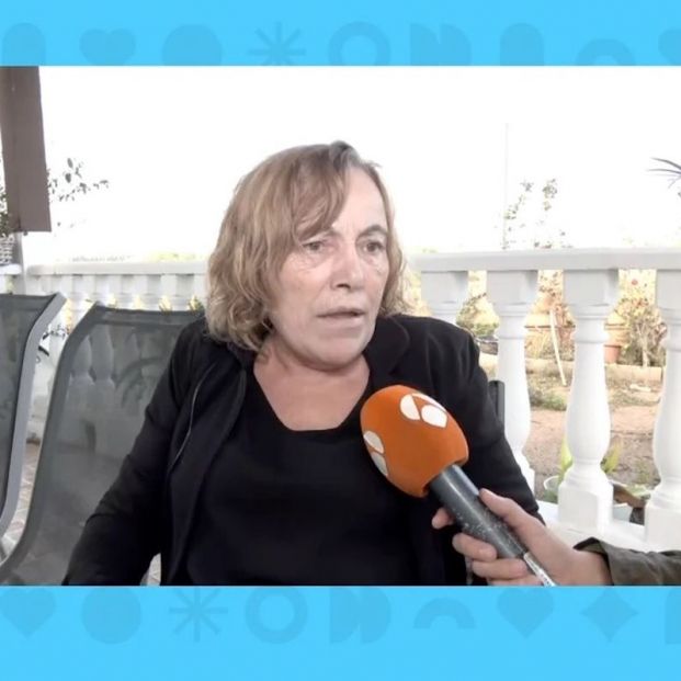 La desesperación de Antonia, que busca a sus nietos de 3 y 5 años desaparecidos en la DANA