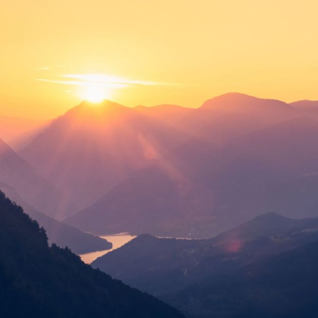 En septiembre empieza a anochecer más temprano En septiembre empieza a anochecer más temprano