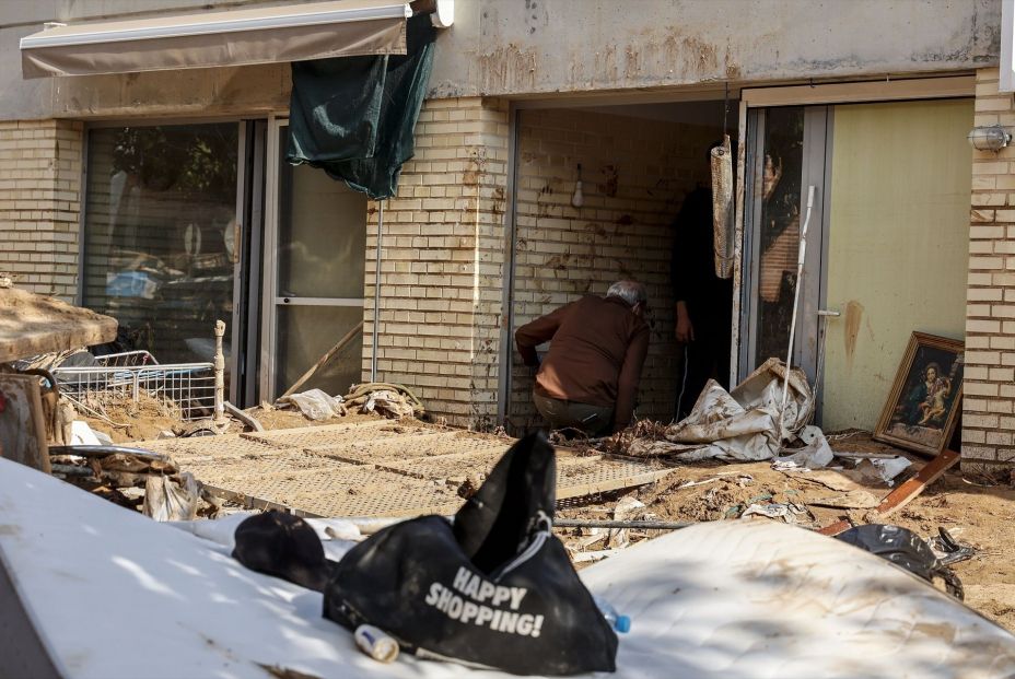 Al menos 25 mayores han muerto por la DANA del siglo: "Se quedaron atrapadas" Al menos 25 mayores han muerto por la DANA del siglo: "Se quedaron atrapadas"