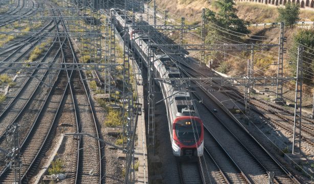 Renfe lanza un canal de WhatsApp para informar sobre retrasos e incidencias (Europa Press)
