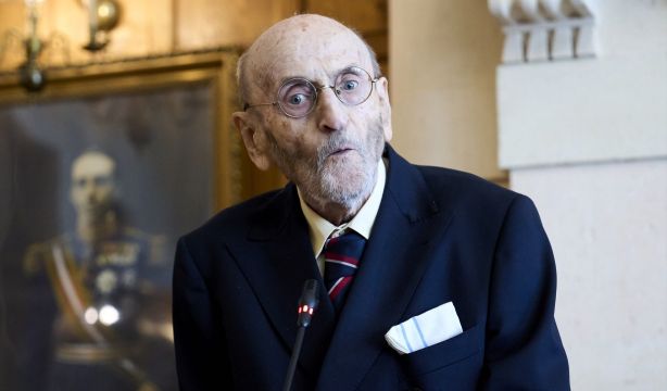 Álvaro Pombo gana a los 85 años el Premio Cervantes 2024