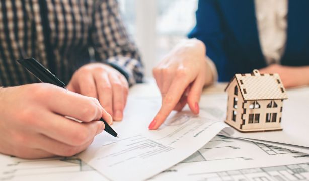 En qué caso pueden permanecer los inquilinos en una vivienda aunque se acabe el contrato