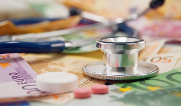 Los seguros de salud y el diésel se libran de la subida de impuestos