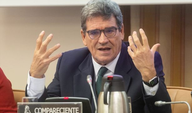 Escrivá garantiza la sostenibilidad de las pensiones, pendiente del chequeo de la AIReF en 2025. Foto: EuropaPress