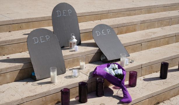 Mujeres mayores maltratadas, invisibles en los datos: "Falta información específica para ayudarlas"