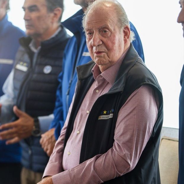 Exmagistrados del Supremo y exfiscales se querellan contra Juan Carlos I Exmagistrados del Supremo y exfiscales se querellan contra Juan Carlos I