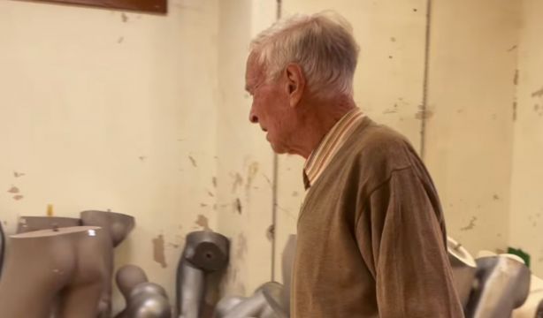 El emotivo testimonio de José Garrido, dueño de una tienda de trajes de novio devastada por la DANA (Instagram)