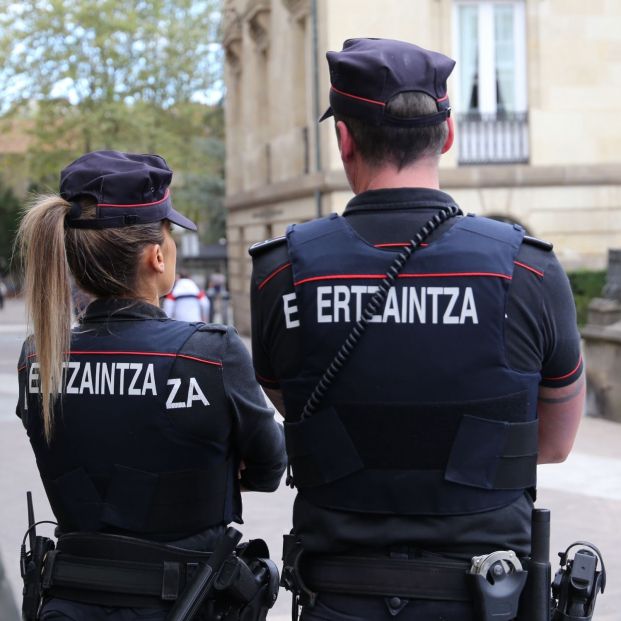 El TEDH no ve discriminatorio el límite de edad fijado para presentarse a la Ertzaintza (Europa Press) El TEDH no ve discriminatorio el límite de edad fijado para presentarse a la Ertzaintza (Europa Press)