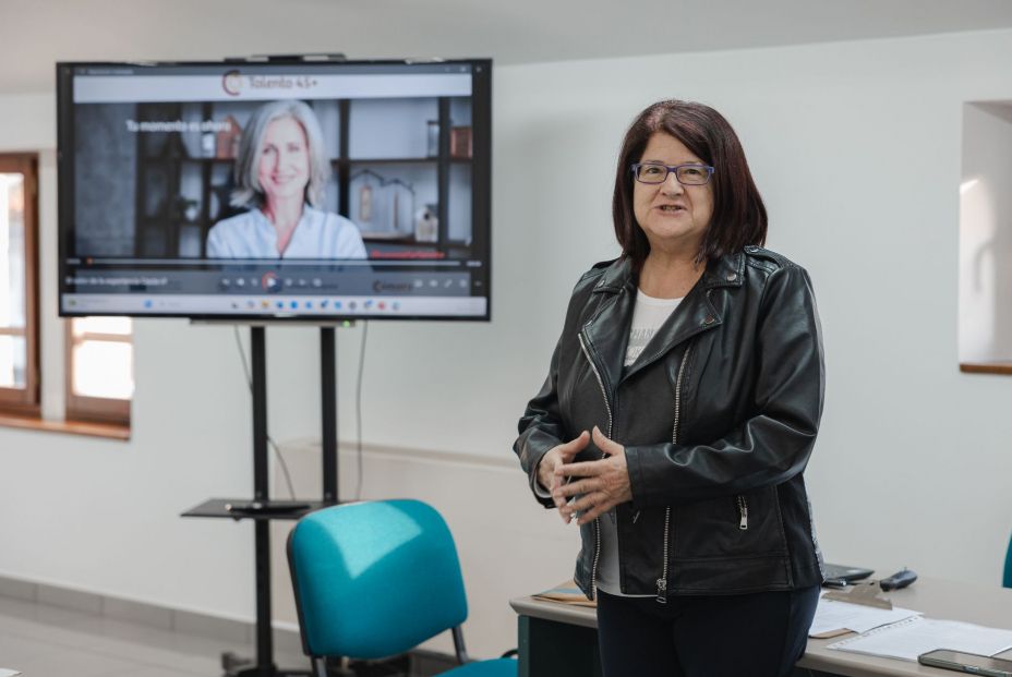 Mª Lucia Pascual Valor Mª Lucia Pascual Valor