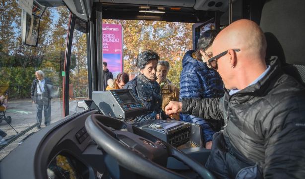 Todo lo que cambia en diciembre de 2024: Lotería, huelga de autobuses y cuánto suben las pensiones
