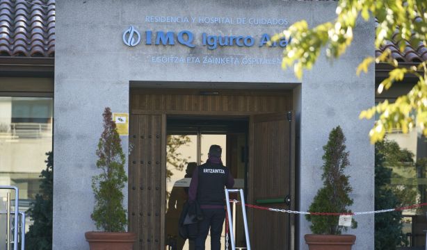 Detenido un hombre tras matar a una compañera en una residencia de mayores de Vitoria