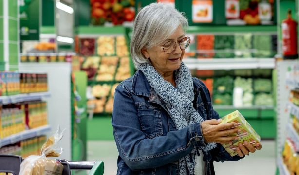 Los jubilados cobrarán 40,5 euros más al mes de pensión media en 2025 y las viudas, 25 euros