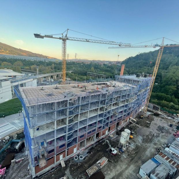 Edificio de viviendas en construcción en Bolueta (Bilbao). Fuente: Europa Press Edificio de viviendas en construcción en Bolueta (Bilbao). Fuente: Europa Press