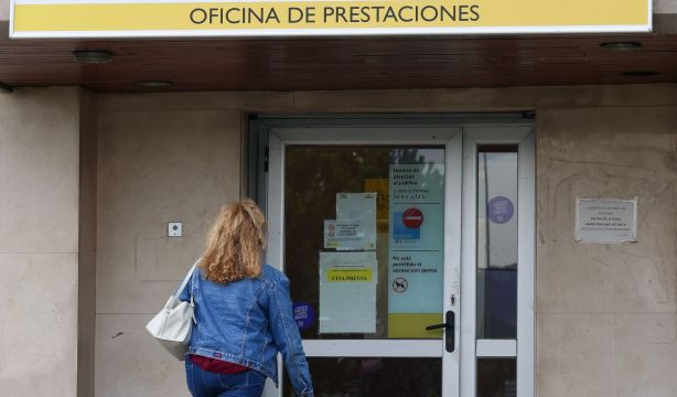 Batacazo del empleo sénior: los mayores de 45 años pierden el 12,5% de contratos en noviembre