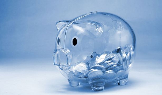 Un informe tacha la 'hucha' de pensiones de "timo" contable que no genera ahorro real