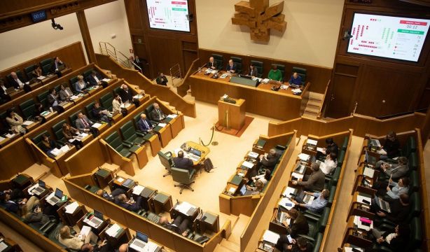 ¿Cuántos presidentes de comunidad autónoma de España tienen más de 65 años?