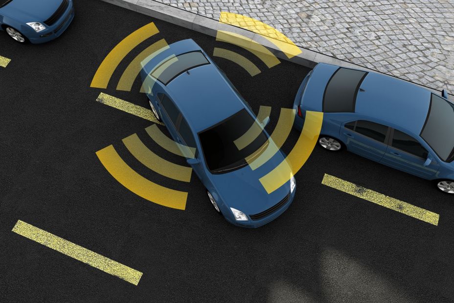 Cámara de marcha atrás y 360º y/o sensores de aparcamiento Cámara de marcha atrás y 360º y/o sensores de aparcamiento